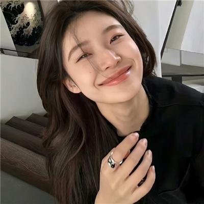 四岁小太后每天都想母慈子孝